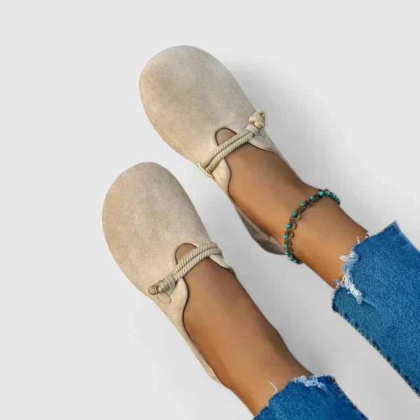 ALBA™ | Lightweight Feminine Loafer