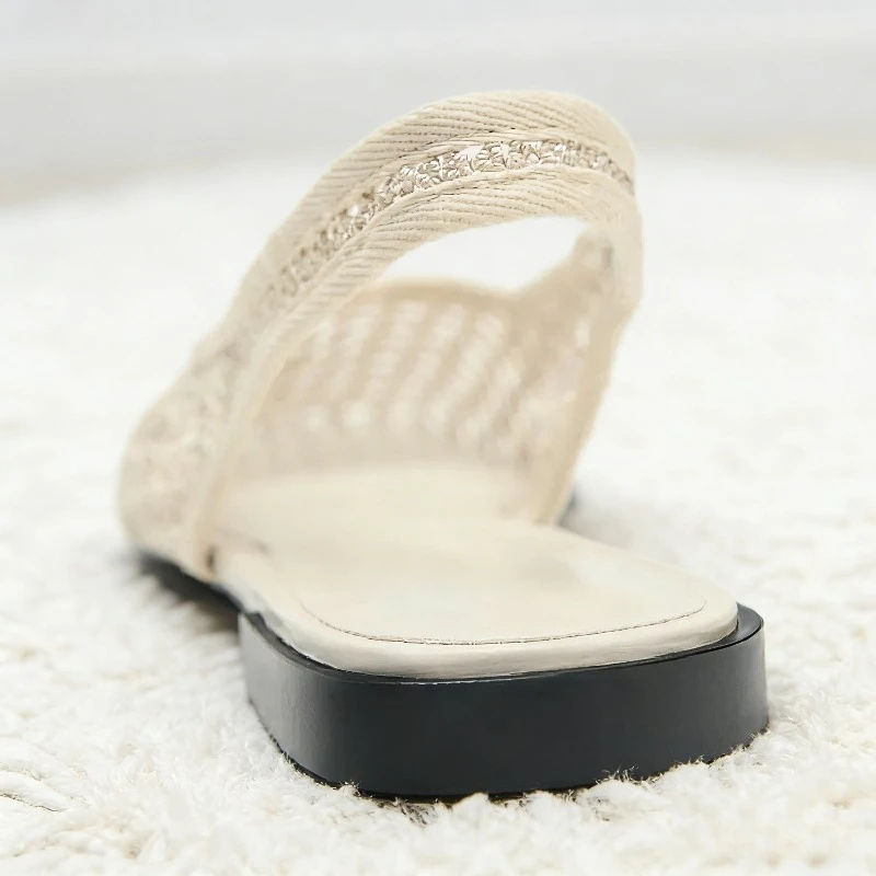 ALBIONA™ | Flat Mesh Sandals with Square Toe