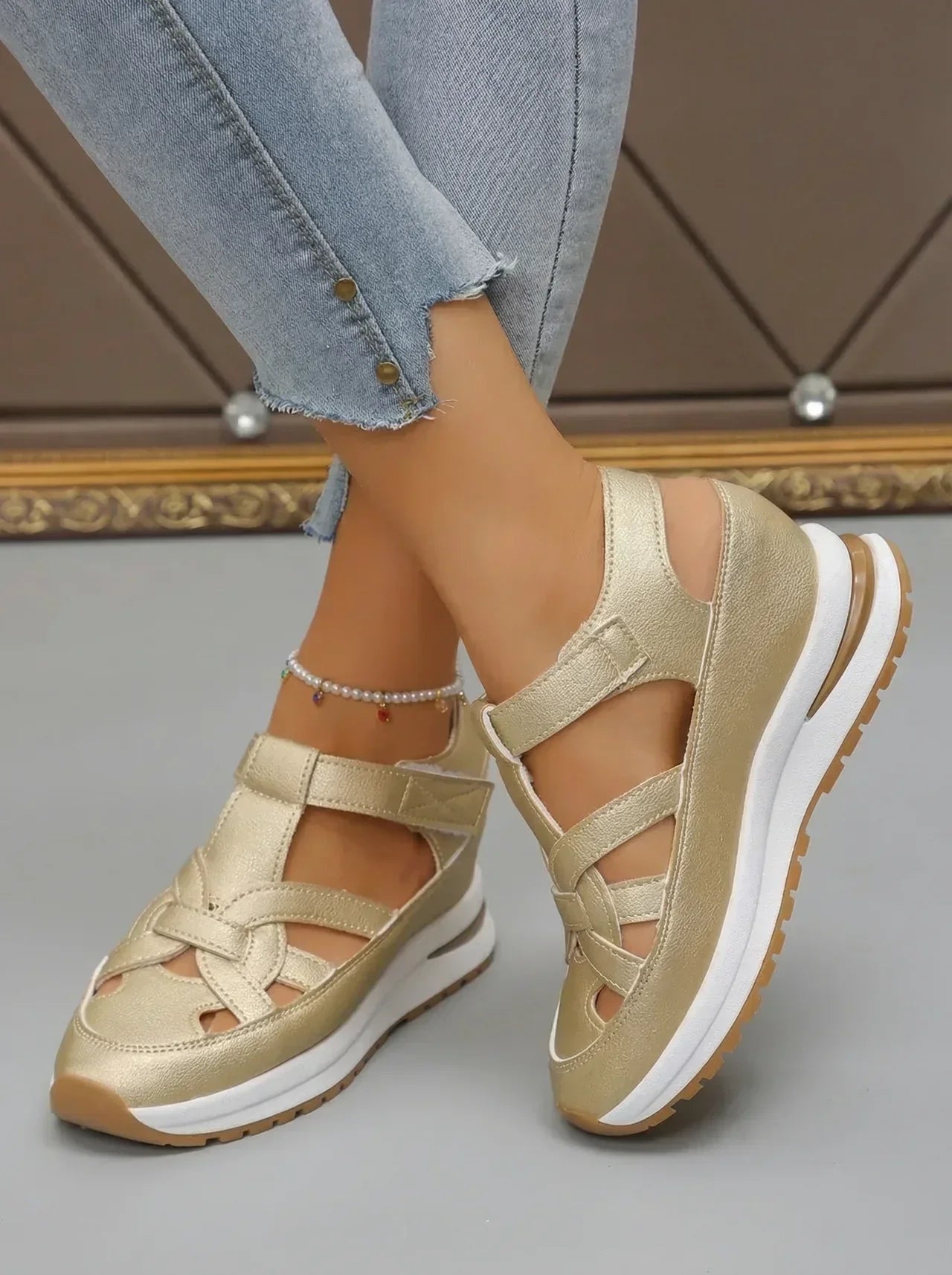Duna™ Orthopedic Wedge Sneakers