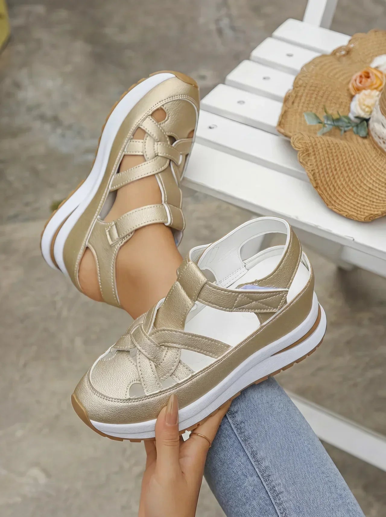 Duna™ Orthopedic Wedge Sneakers