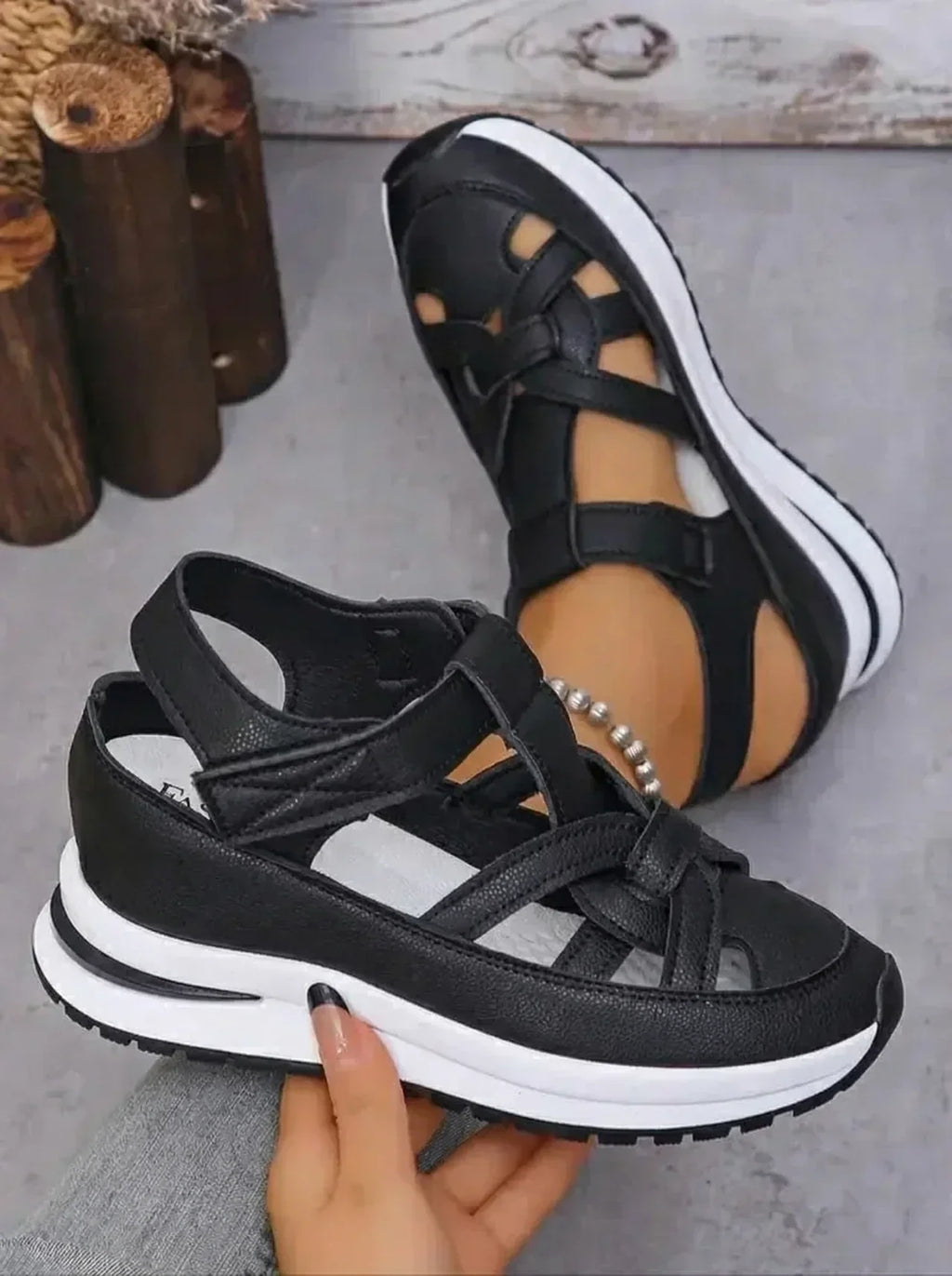 Duna™ Orthopedic Wedge Sneakers
