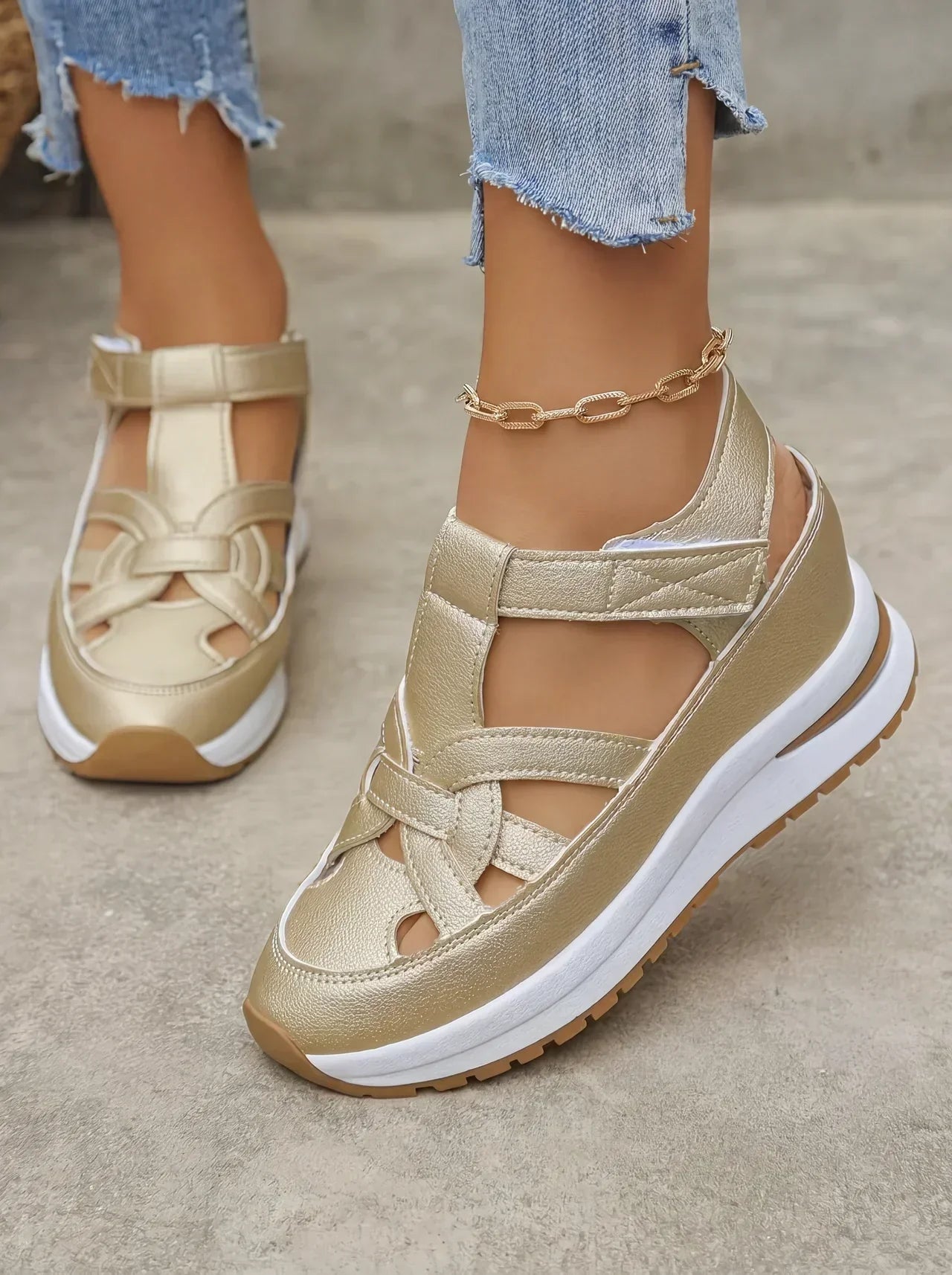 Duna™ Orthopedic Wedge Sneakers